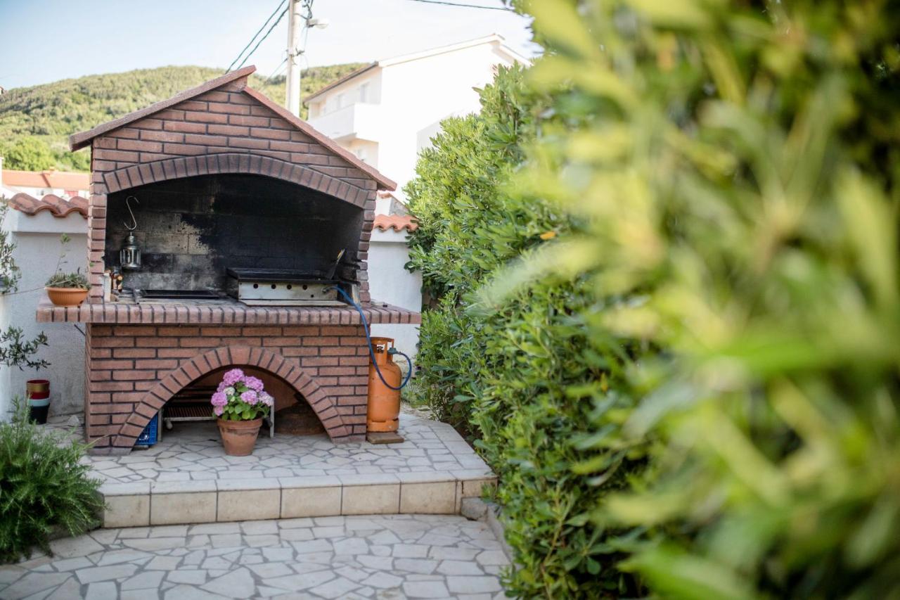 Apartmani Sanjin Tariba Supetarska Draga Exterior foto