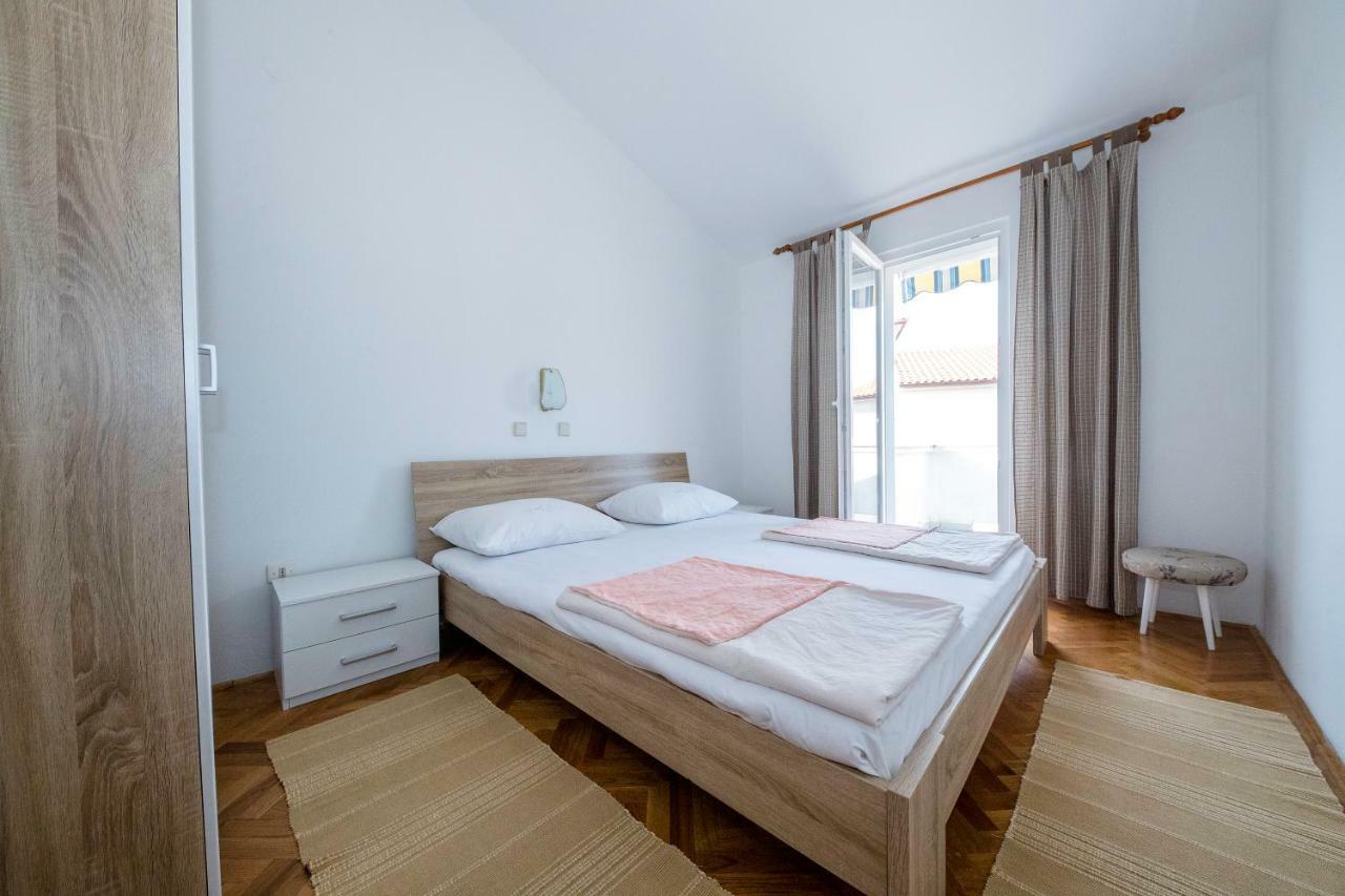 Apartmani Sanjin Tariba Supetarska Draga Exterior foto